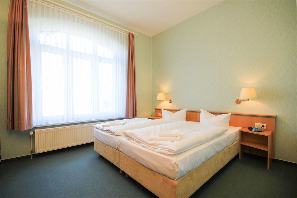 Appartementhaus Zum Strandkorb Ostseebad Kühlungsborn Esterno foto